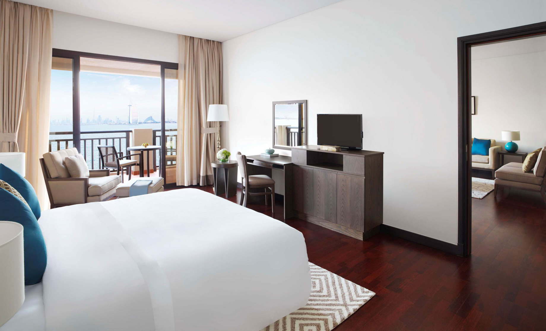 Anantara The Palm Dubai Resort - Dubai, UAE - One Bedroom Apartment