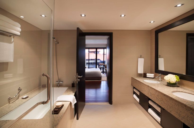 Anantara The Palm Dubai Resort - Dubai, UAE - One Bedroom Apartment Bathroom