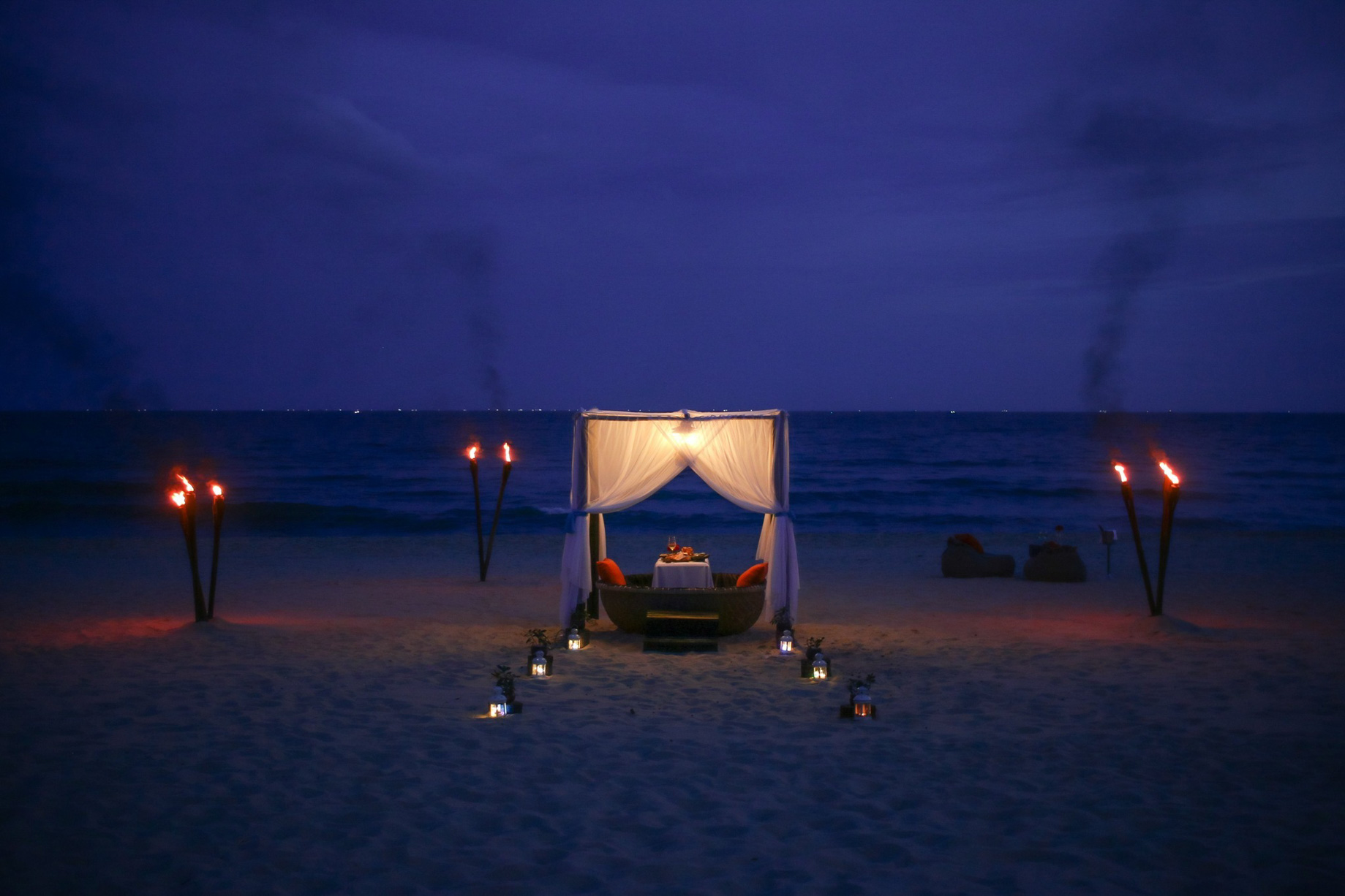 Anantara Mui Ne Resort – Phan Thiet, Vietnam – Beach Dining Night View