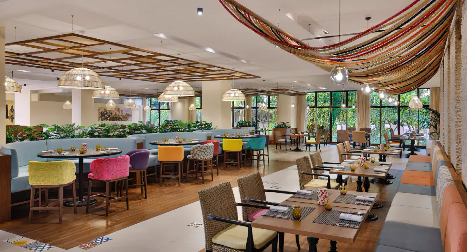 Anantara The Palm Dubai Resort – Dubai, UAE – Crescendo Restaurant