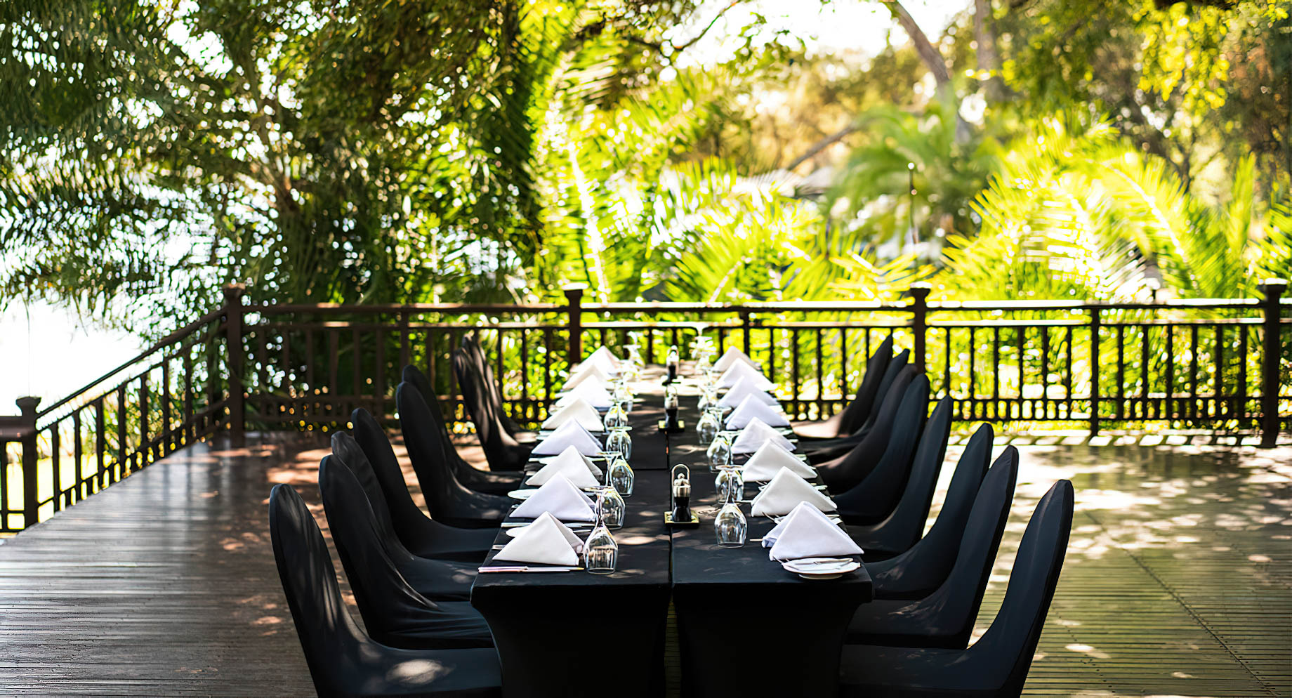 Royal Livingstone Victoria Falls Hotel by Anantara – Zambia – Outdoor Dining