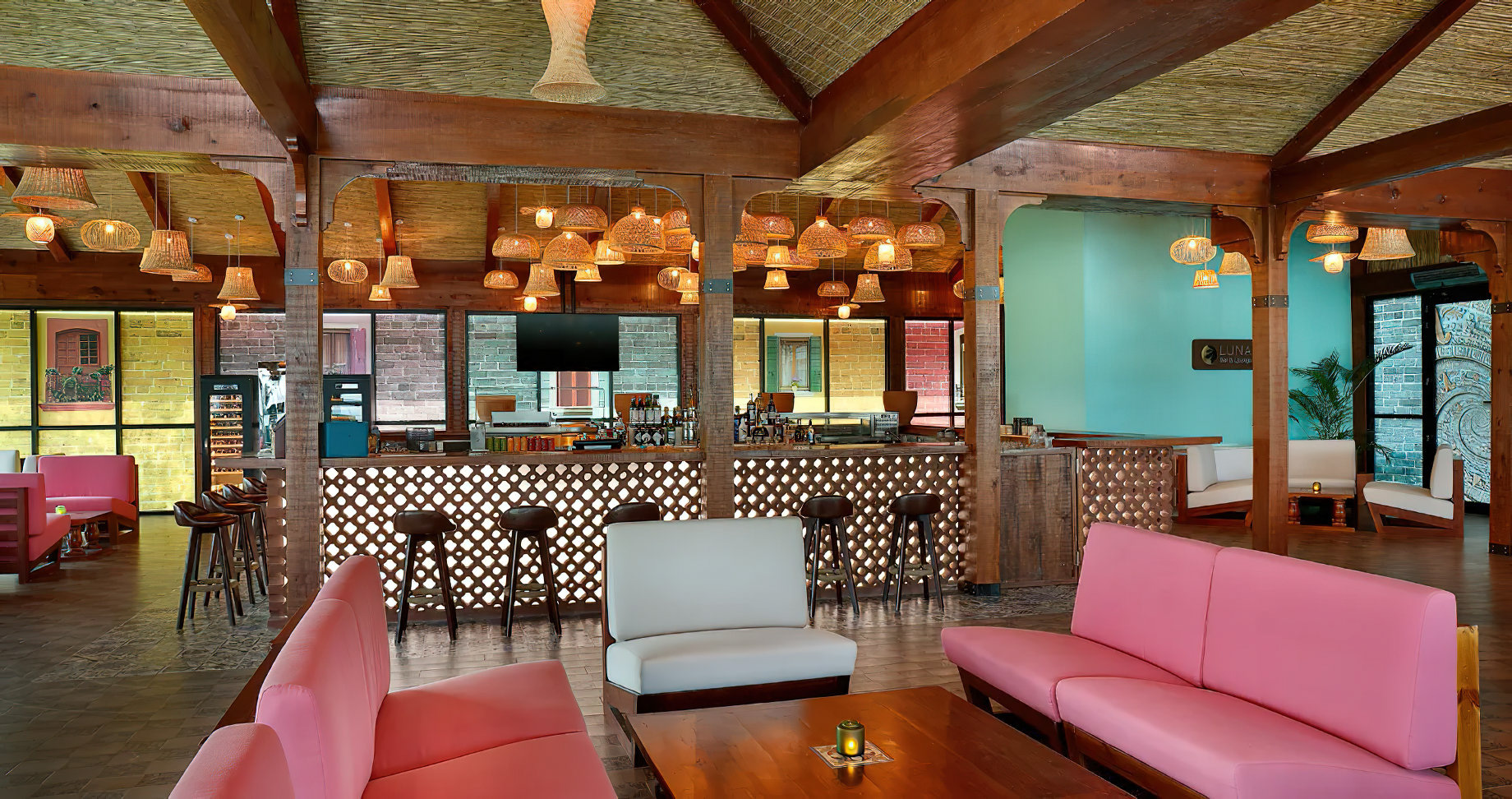 Anantara World Islands Dubai Resort - Dubai, UAE - Luna Restaurant