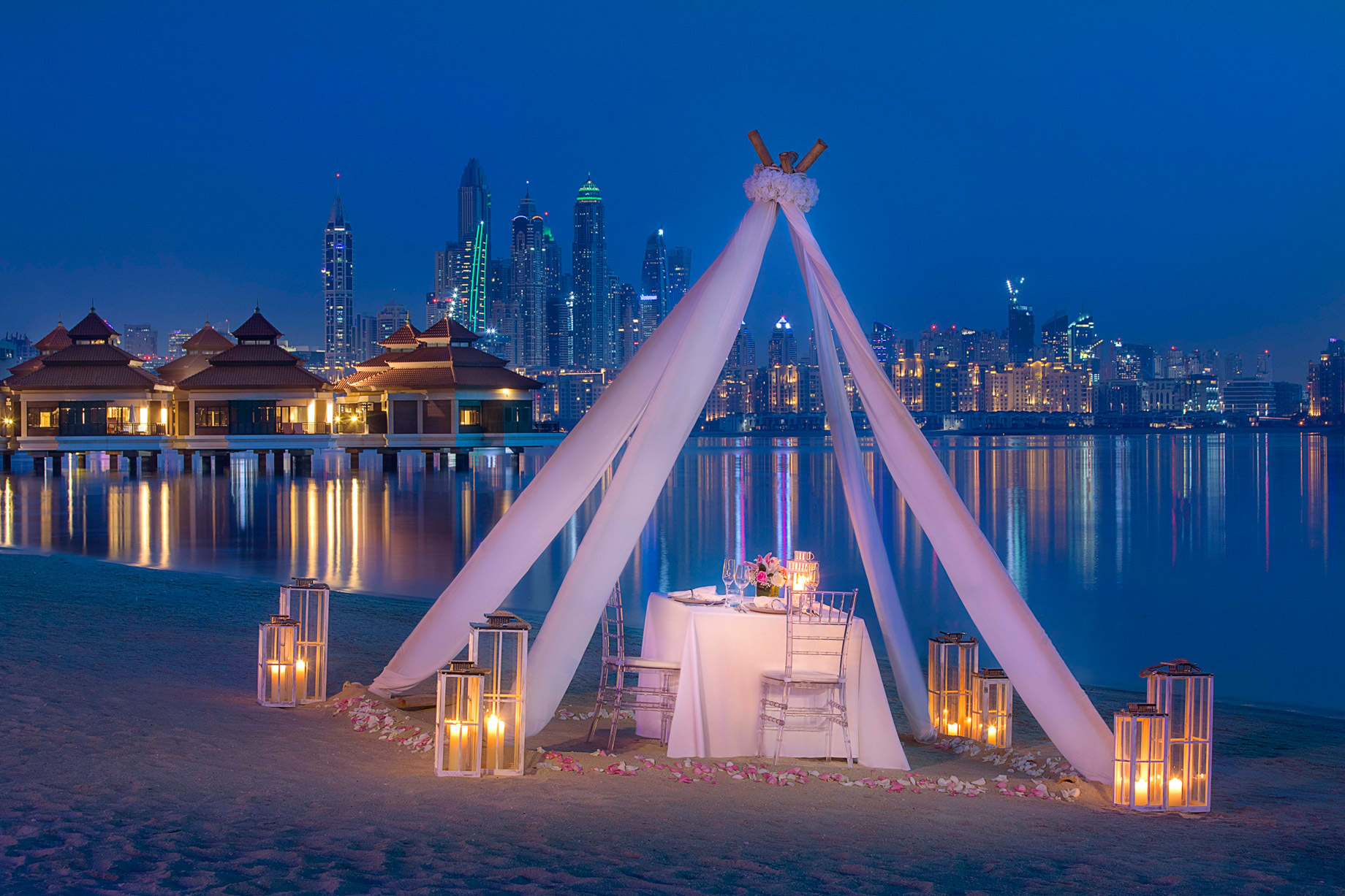 Anantara The Palm Dubai Resort - Dubai, UAE - Night Beach Dining