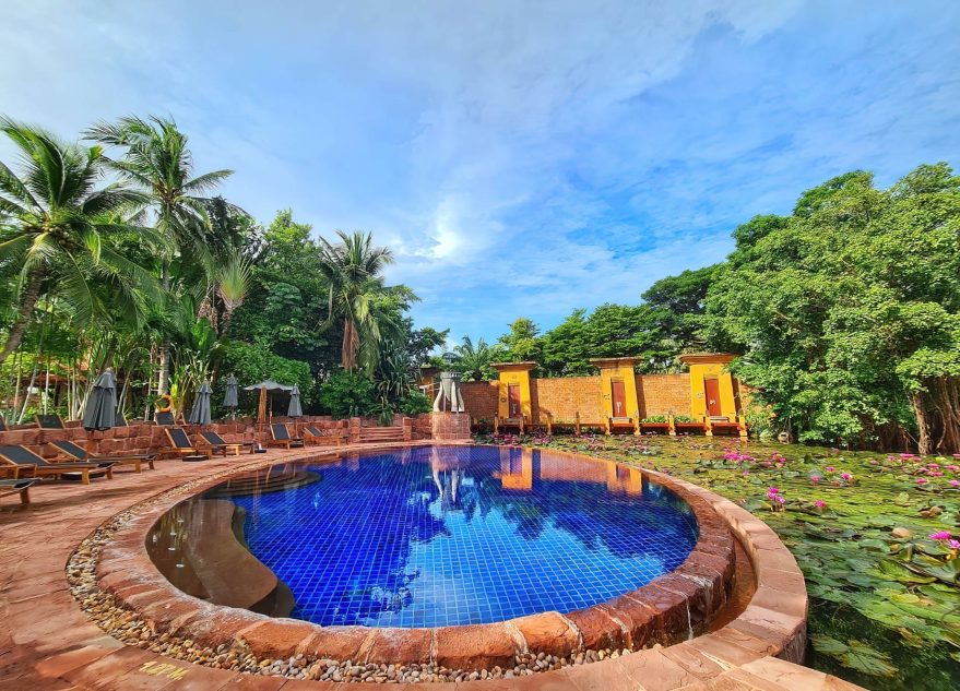 Anantara Hua Hin Resort - Prachuap Khiri Khan, Thailand - Lagoon Pool