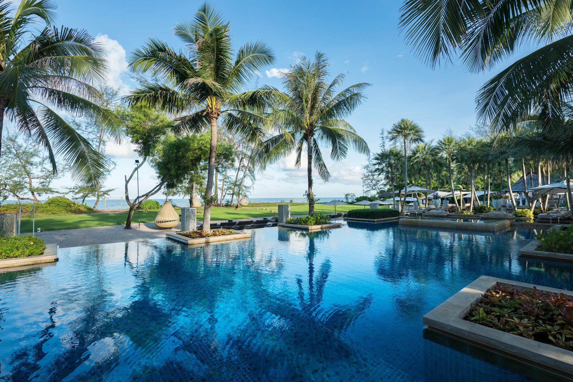 Anantara Mai Khao Phuket Villas Resort – Thailand – Pool
