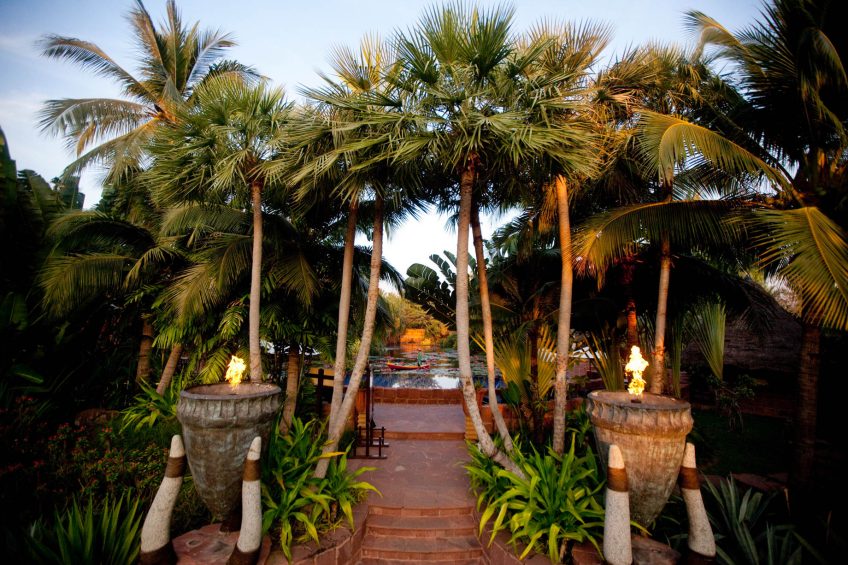 Anantara Hua Hin Resort - Prachuap Khiri Khan, Thailand - Lagoon
