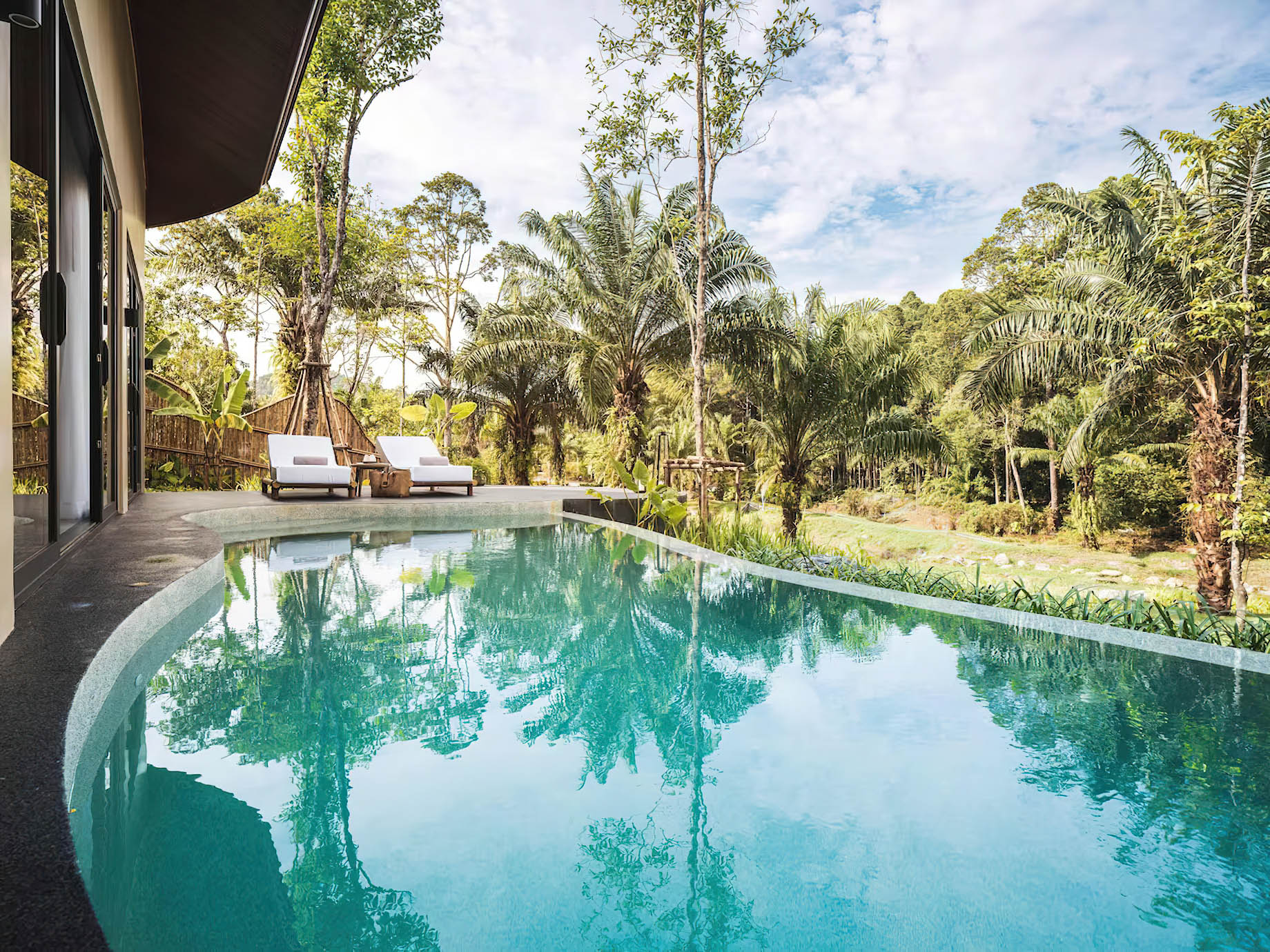 Anantara Koh Yao Yai Resort & Villas – Phang-nga, Thailand – Lagoon Pool Villa