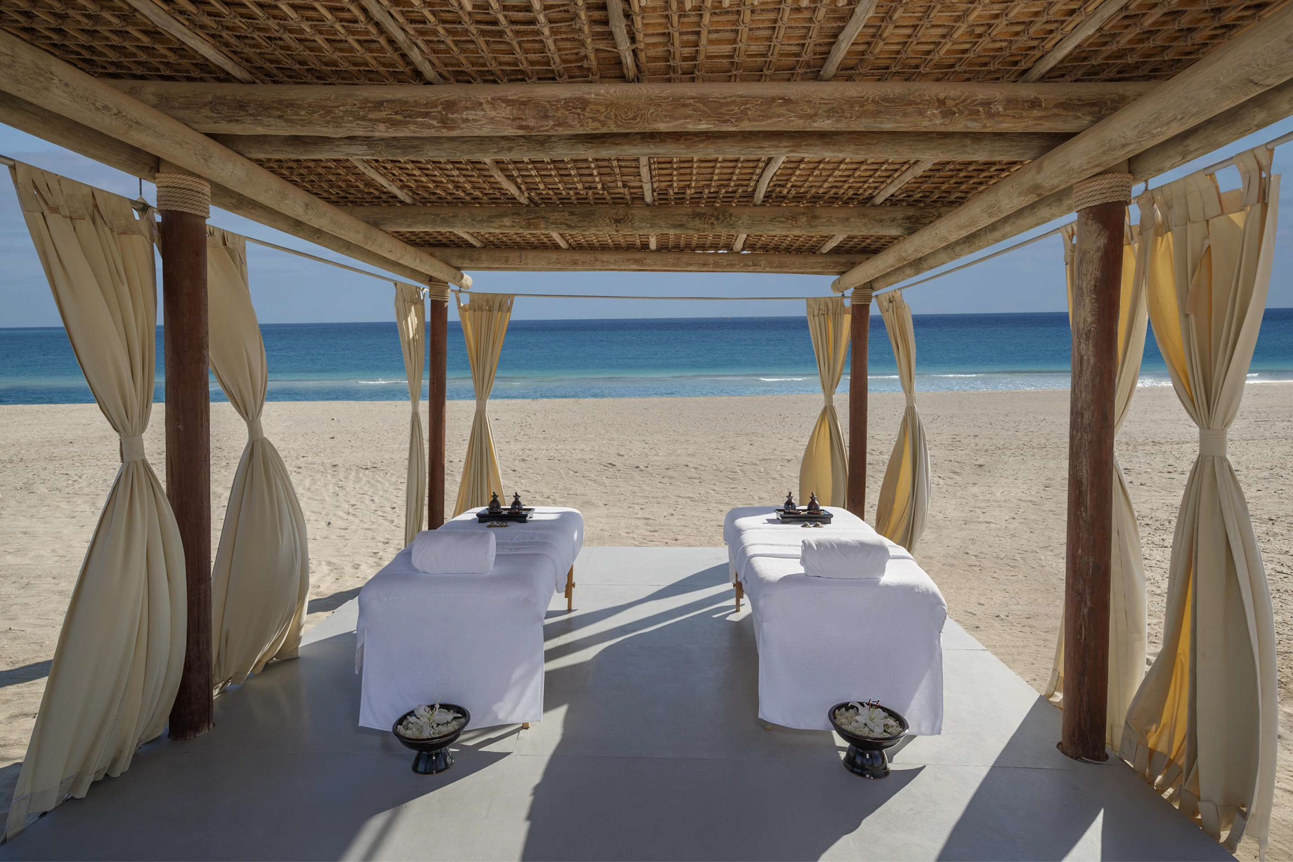 Anantara Sir Bani Yas Island Al Yamm Villa Beach Resort – Abu Dhabi, UAE – Spa Beach Cabana