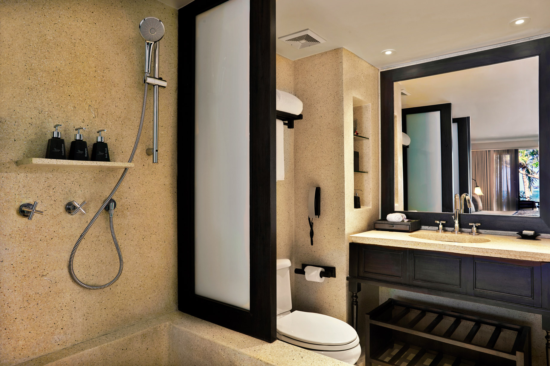 Anantara Hua Hin Resort – Prachuap Khiri Khan, Thailand – Premium Sea View Bathroom