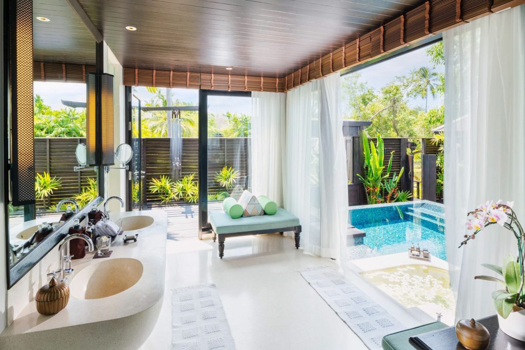 Anantara Mai Khao Phuket Villas Resort - Thailand - Villa Bathroom