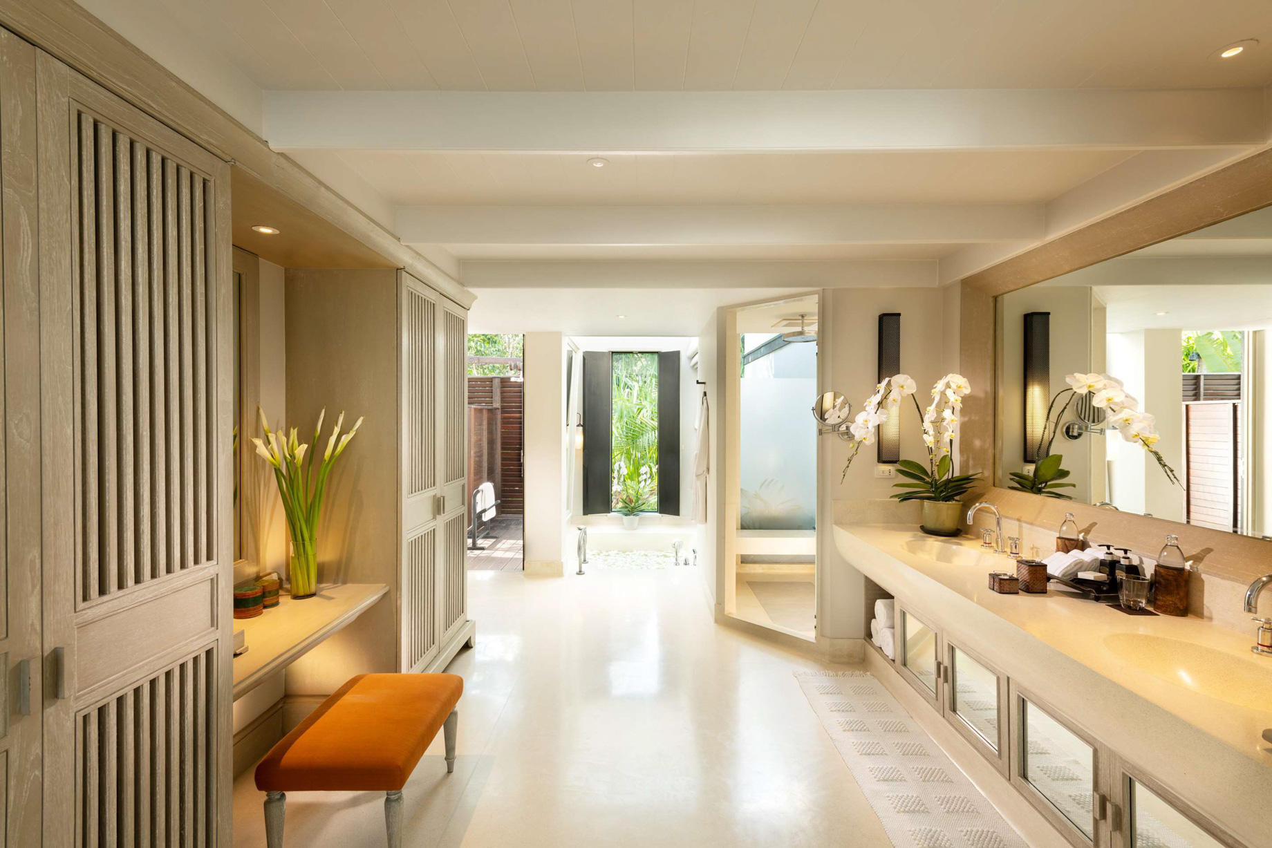 Anantara Mai Khao Phuket Villas Resort – Thailand – Villa Bathroom