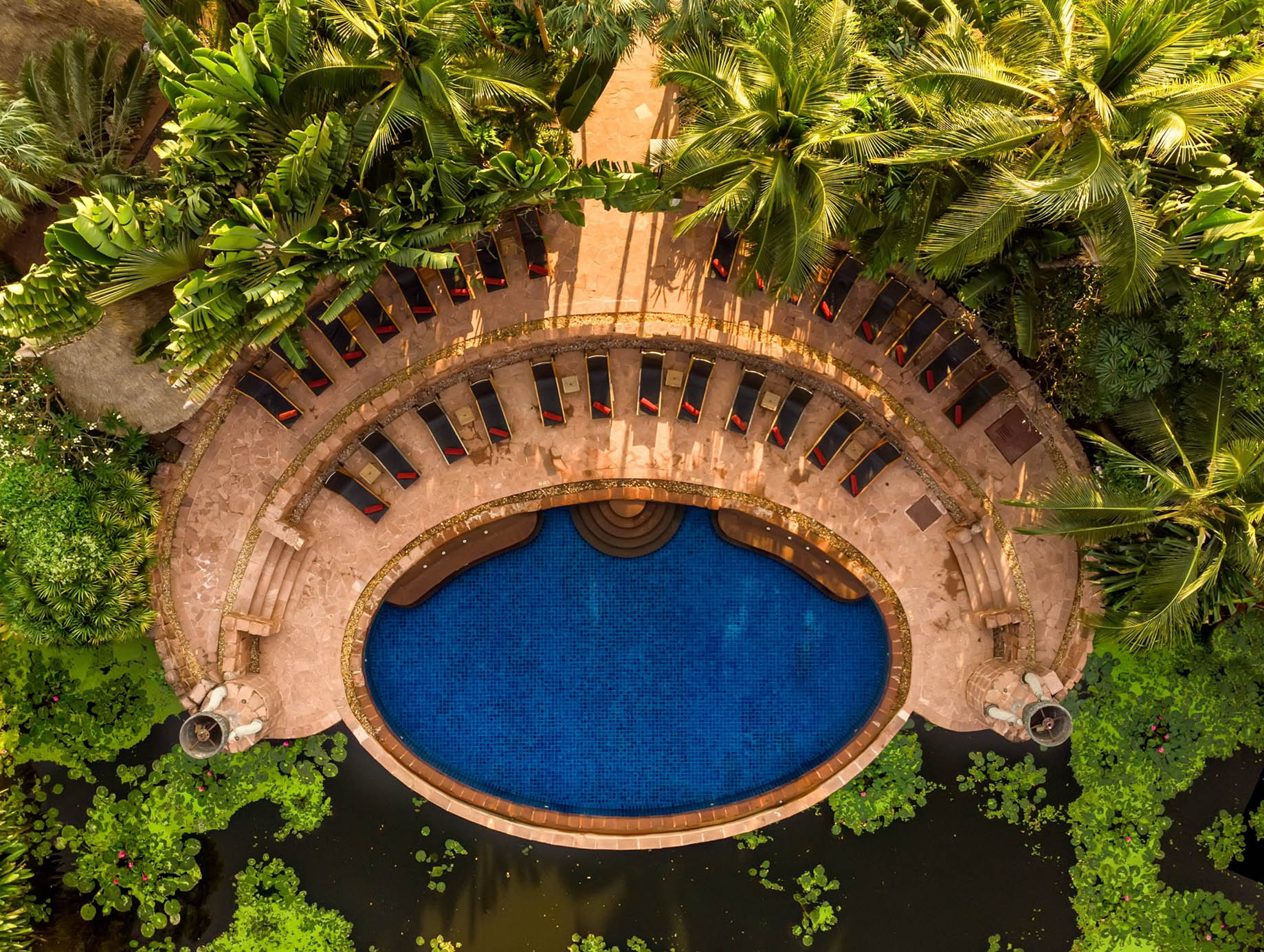 Anantara Hua Hin Resort – Prachuap Khiri Khan, Thailand – Lagoon Pool