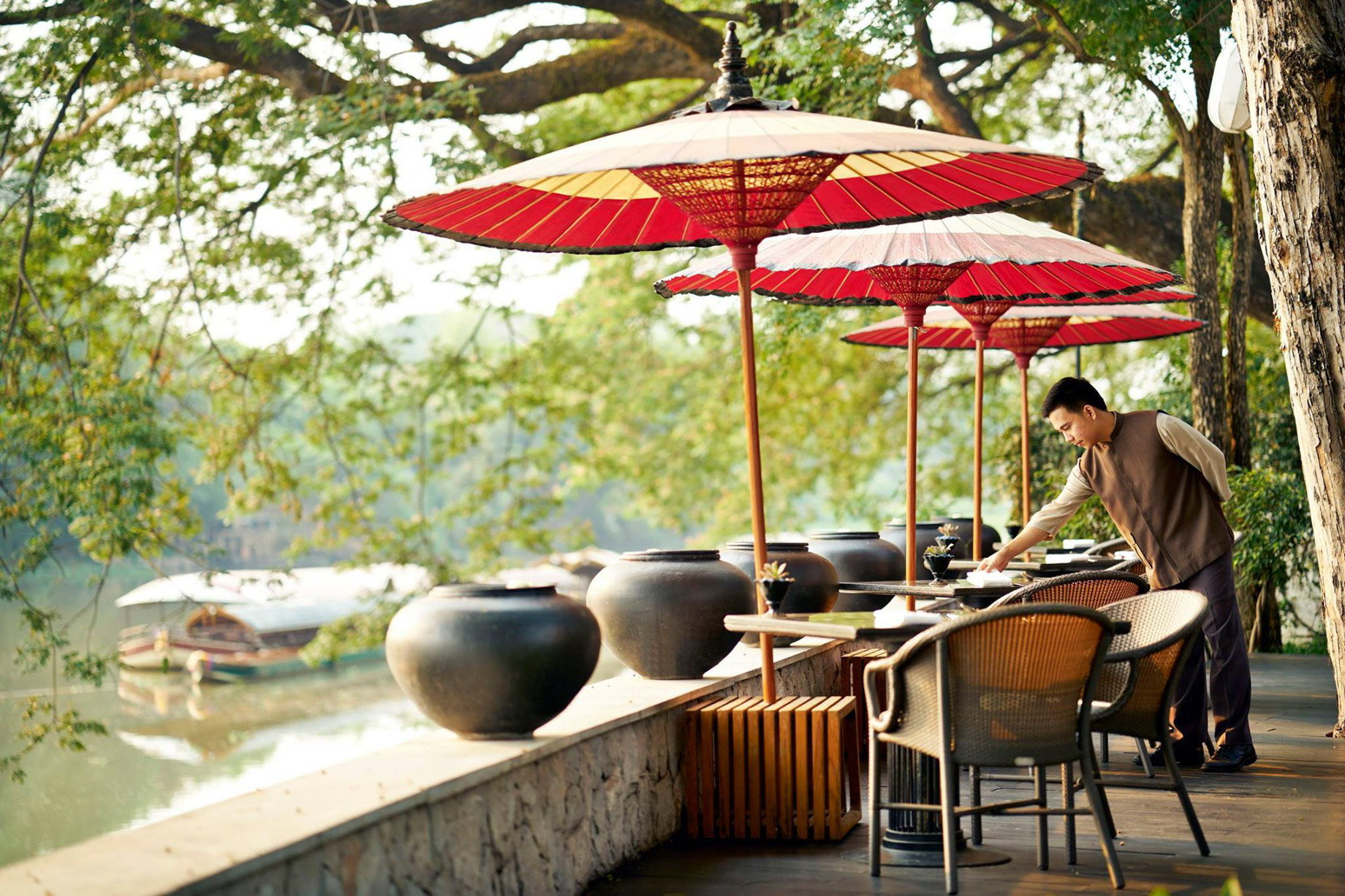 Anantara Chiang Mai Resort - Thailand - Riverside Dining