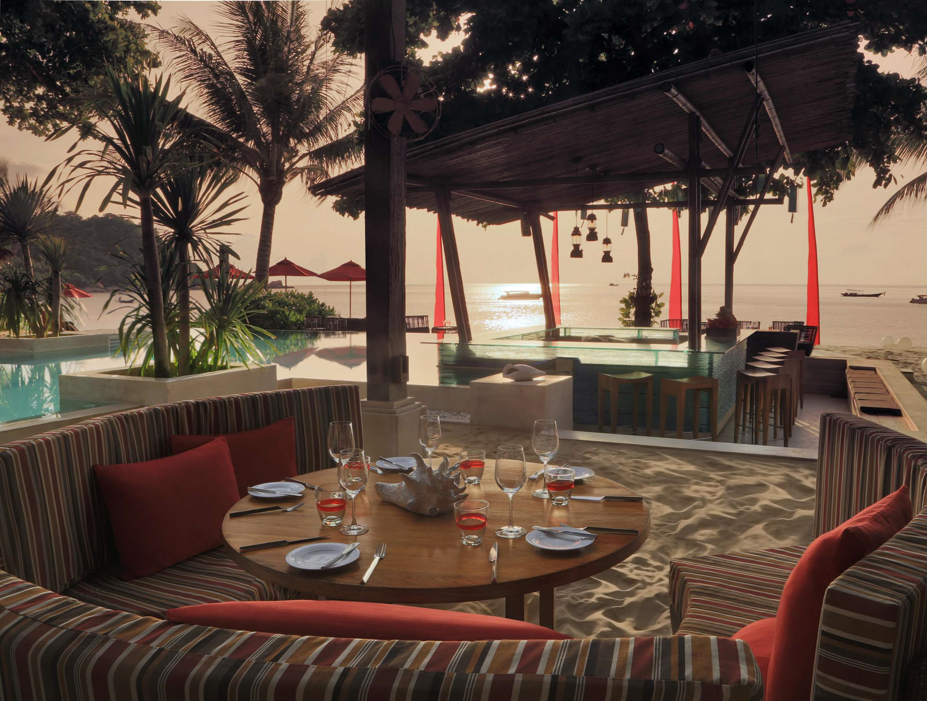Anantara Rasananda Koh Phangan Villas Resort – Thailand – The Bistro at The Beach