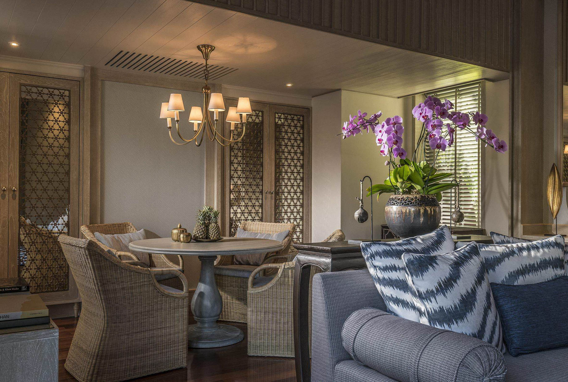 Anantara Mai Khao Phuket Villas Resort - Thailand - Villa Dining Area