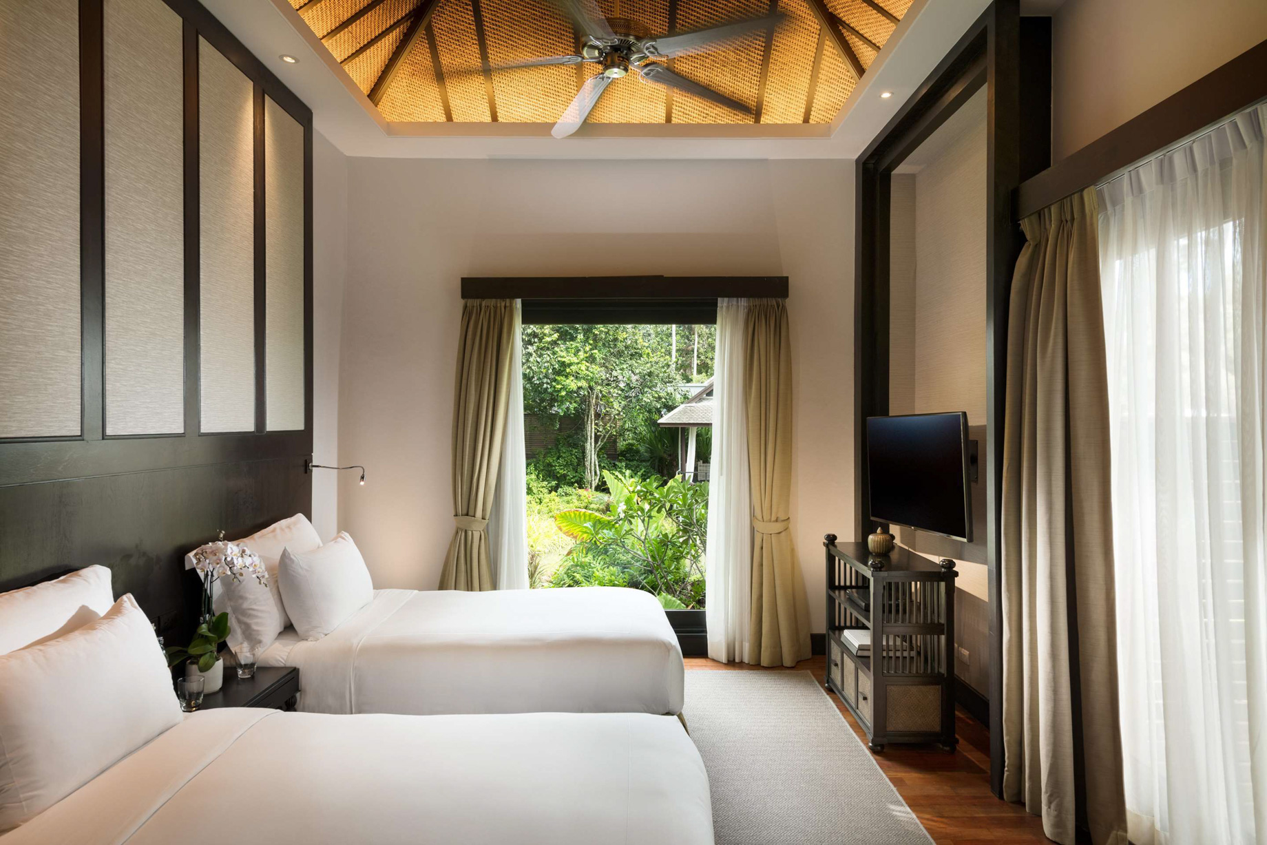 Anantara Mai Khao Phuket Villas Resort – Thailand – Villa Bedroom
