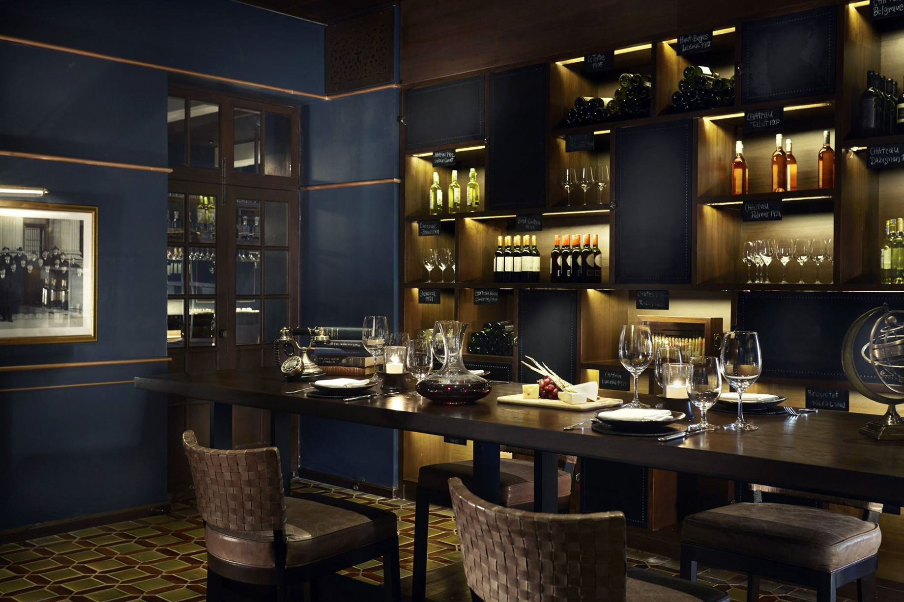 Anantara Chiang Mai Resort - Thailand - The Service 1921 Restaurant