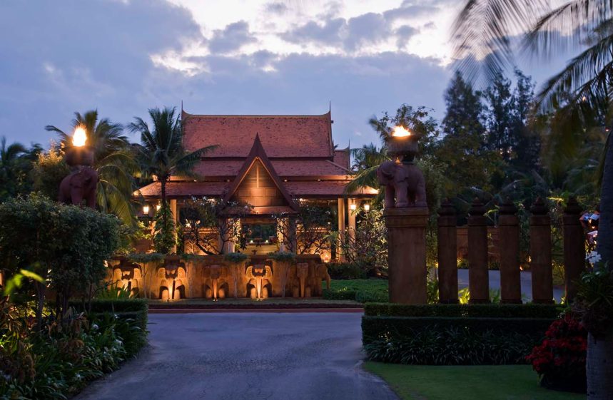 Anantara Hua Hin Resort - Prachuap Khiri Khan, Thailand - Entrance