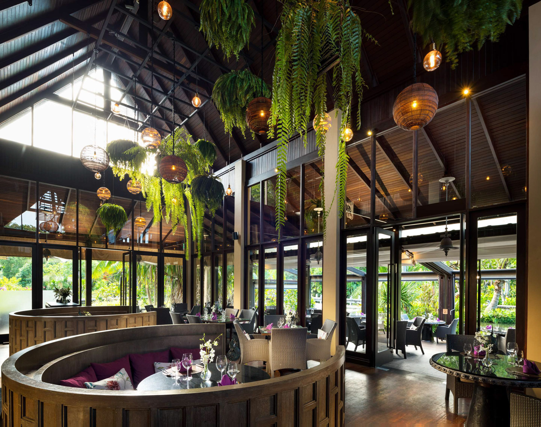 Anantara Mai Khao Phuket Villas Resort – Thailand – Lagoon View Restaurant
