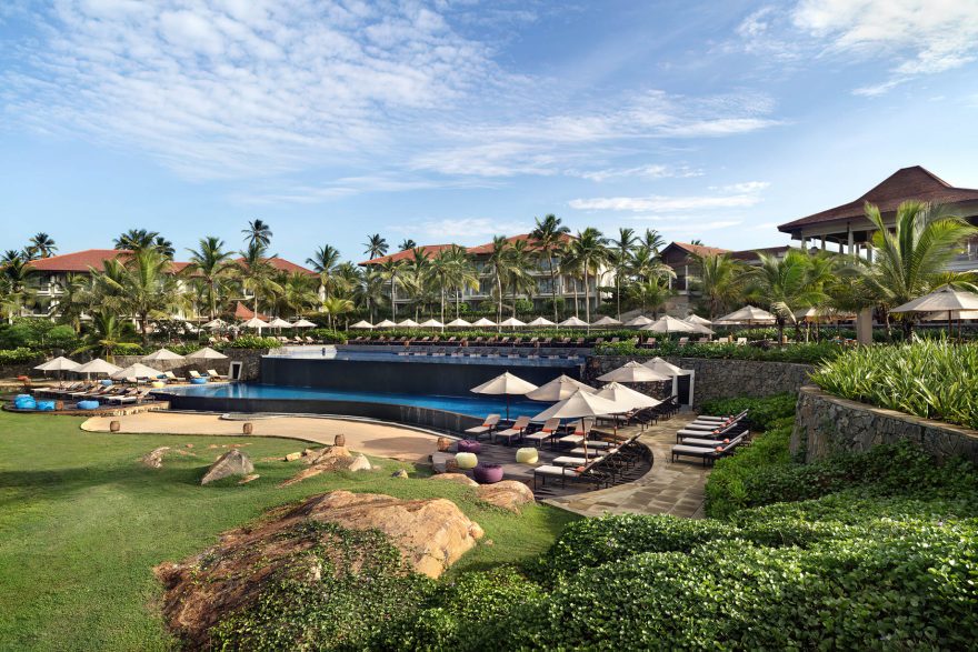 Anantara Peace Haven Tangalle Resort - Sri Lanka - Pool View
