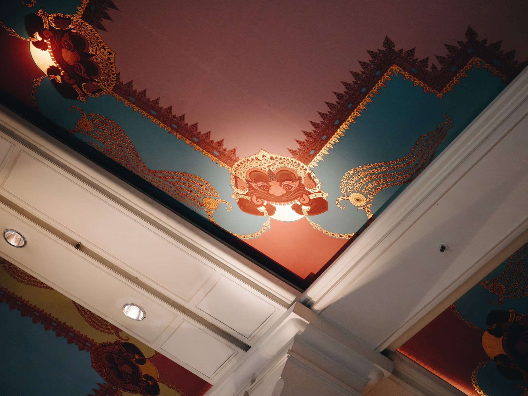 Anantara Siam Bangkok Hotel – Thailand – Decor