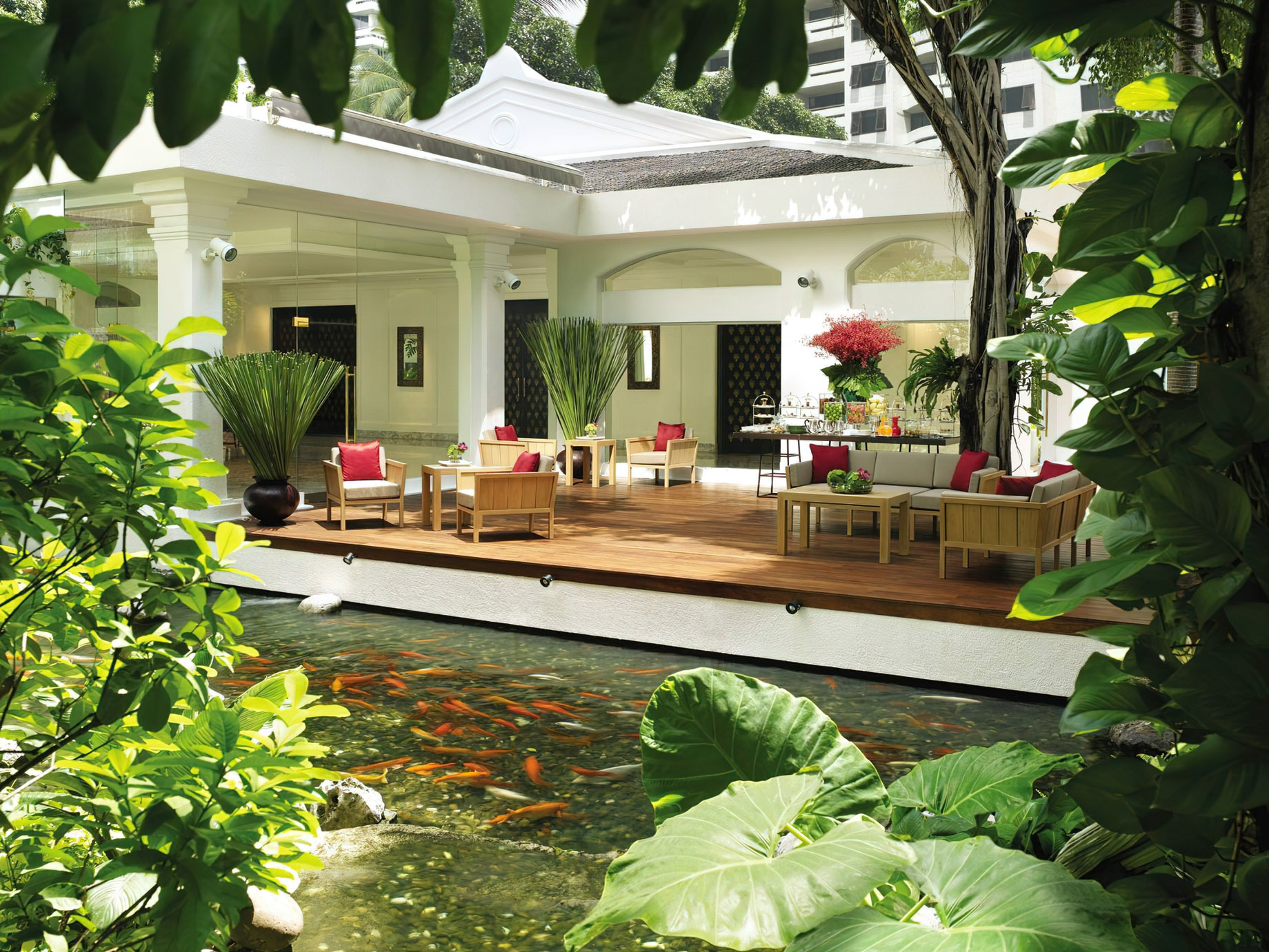 Anantara Siam Bangkok Hotel – Thailand – Courtyard