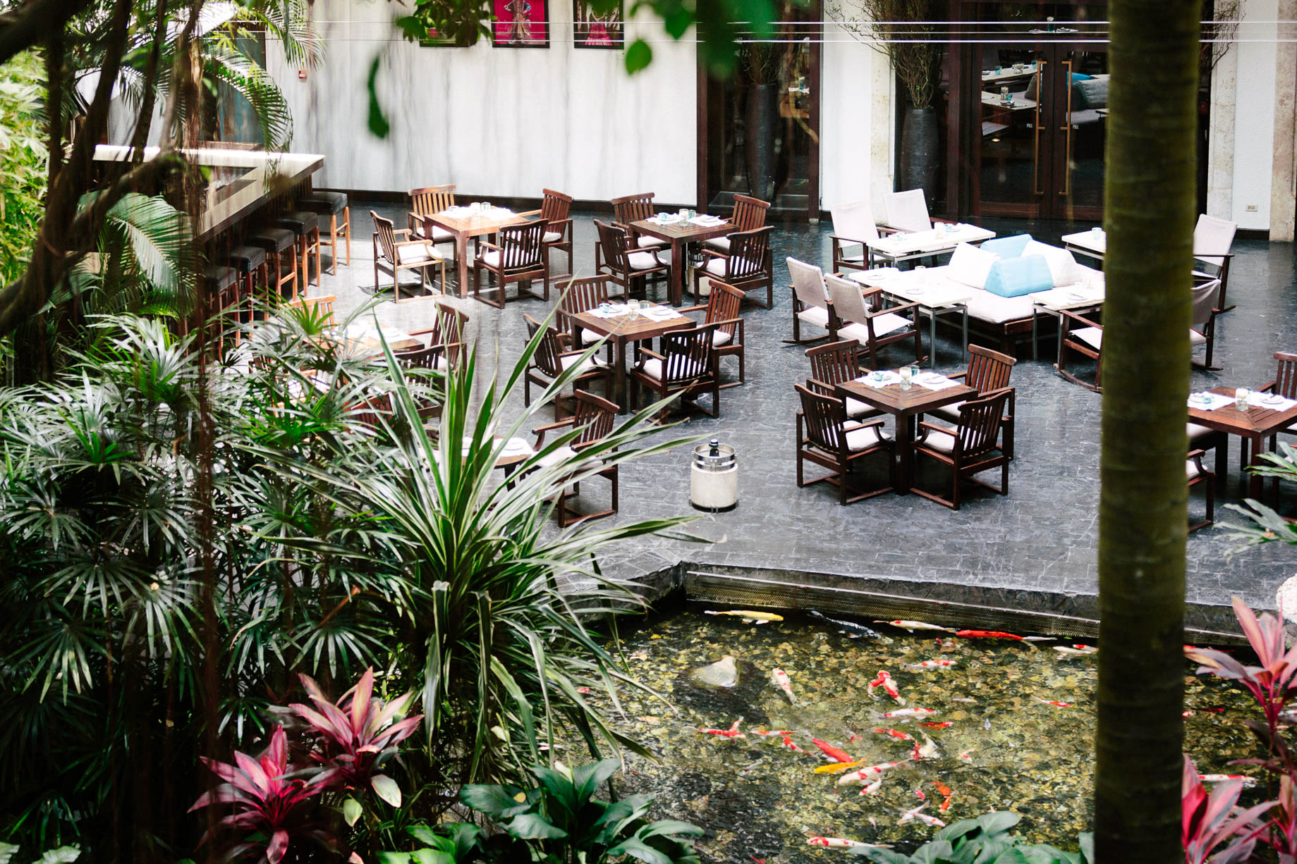 Anantara Siam Bangkok Hotel – Thailand – Courtyard