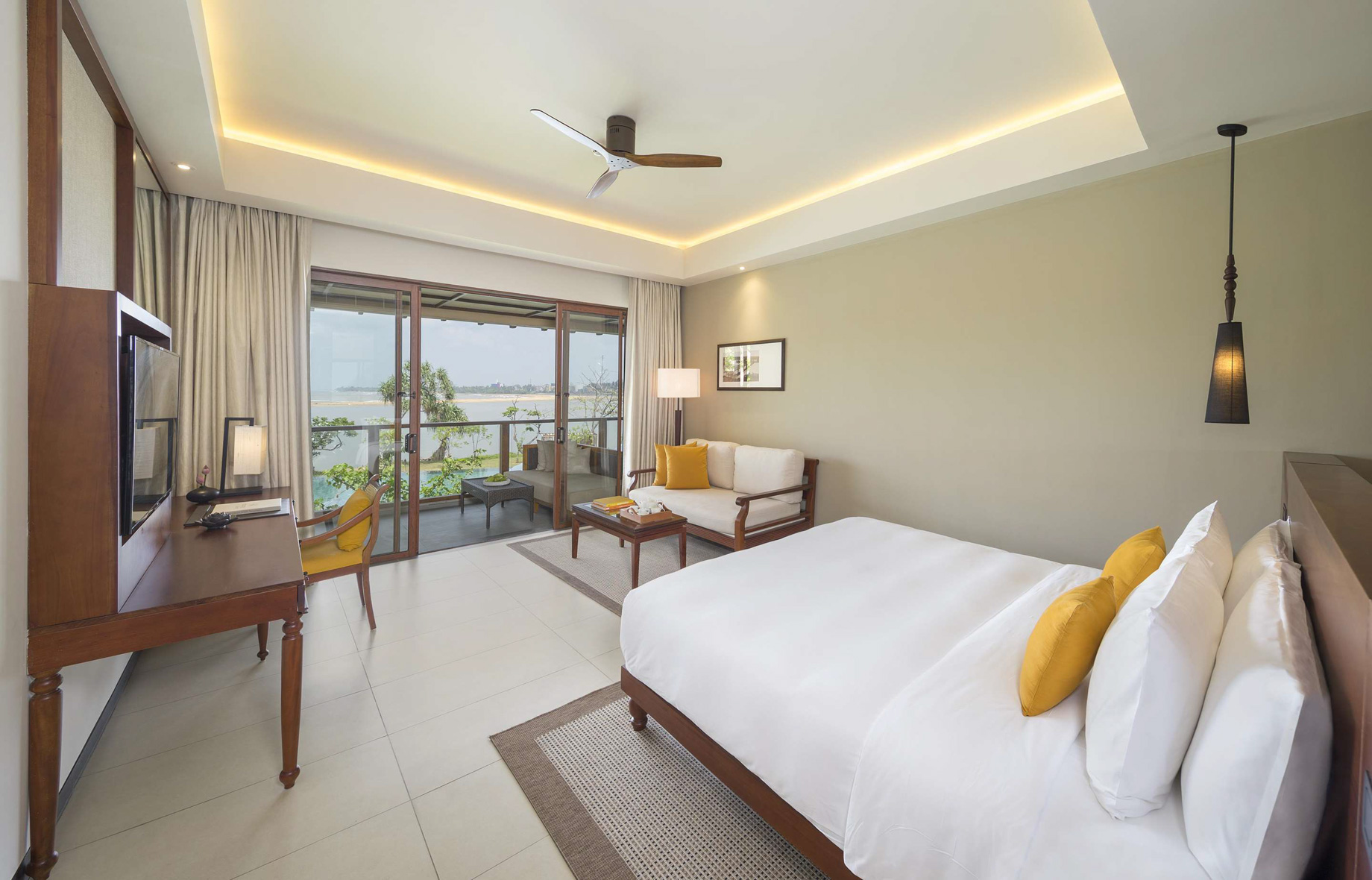 Anantara Kalutara Resort - Sri Lanka - Deluxe Poolside Room