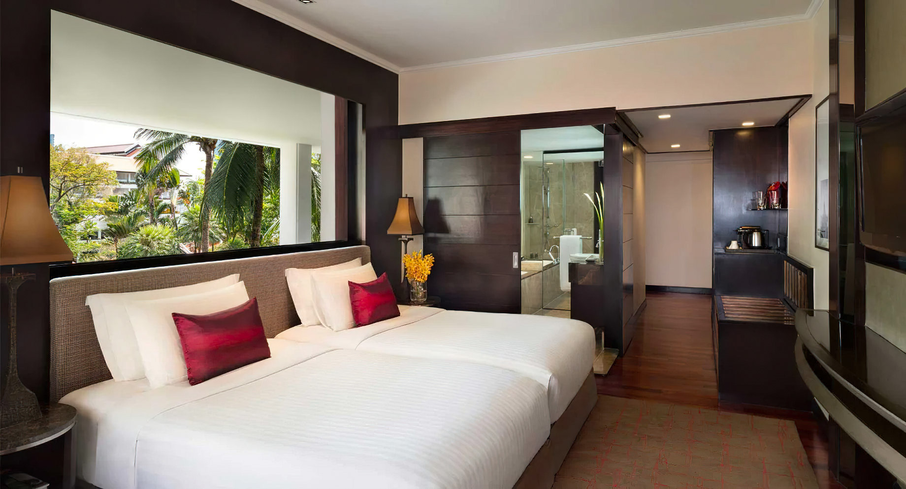 Anantara Riverside Bangkok Resort – Thailand – Deluxe Junior Suite