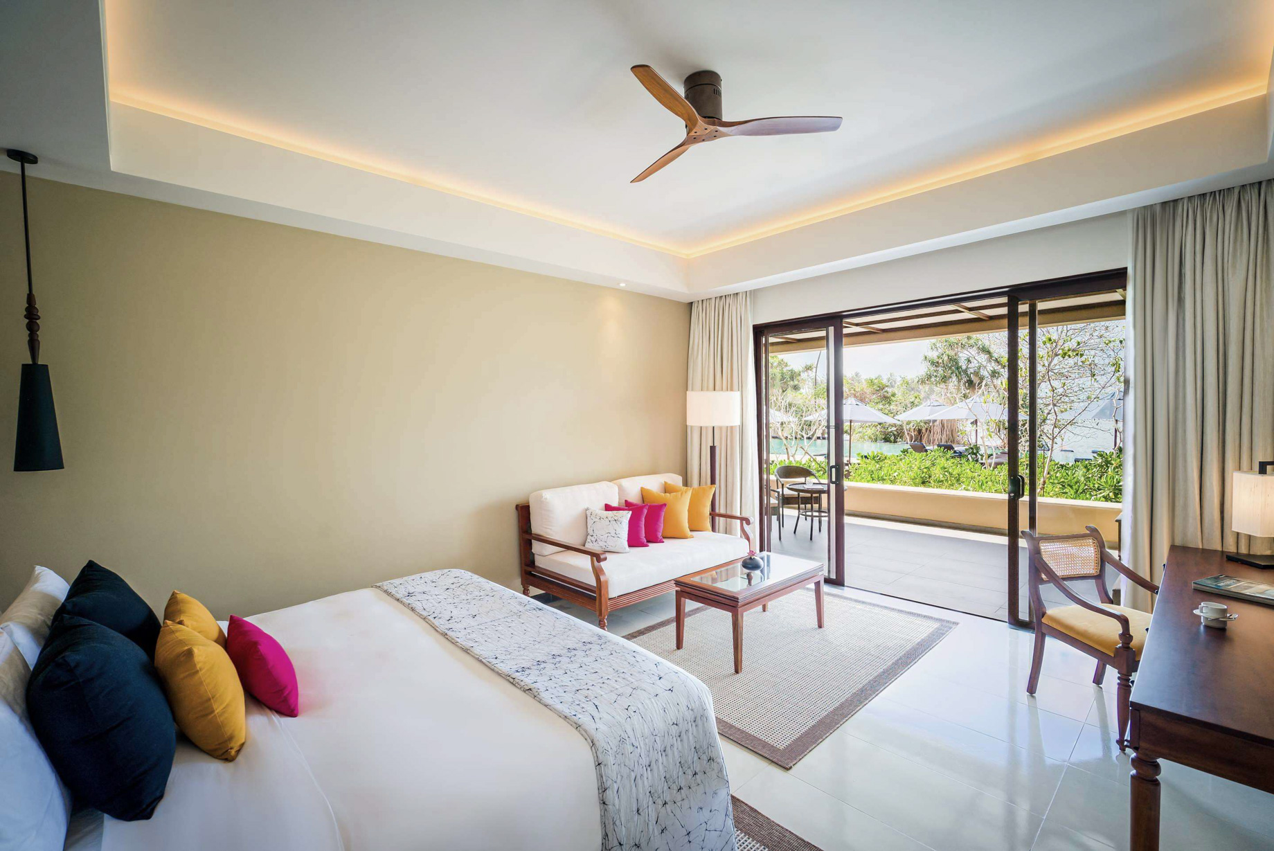 Anantara Kalutara Resort – Sri Lanka – Deluxe Poolside Room