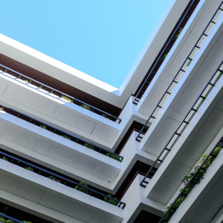 Anantara Siam Bangkok Hotel – Thailand – Courtyard