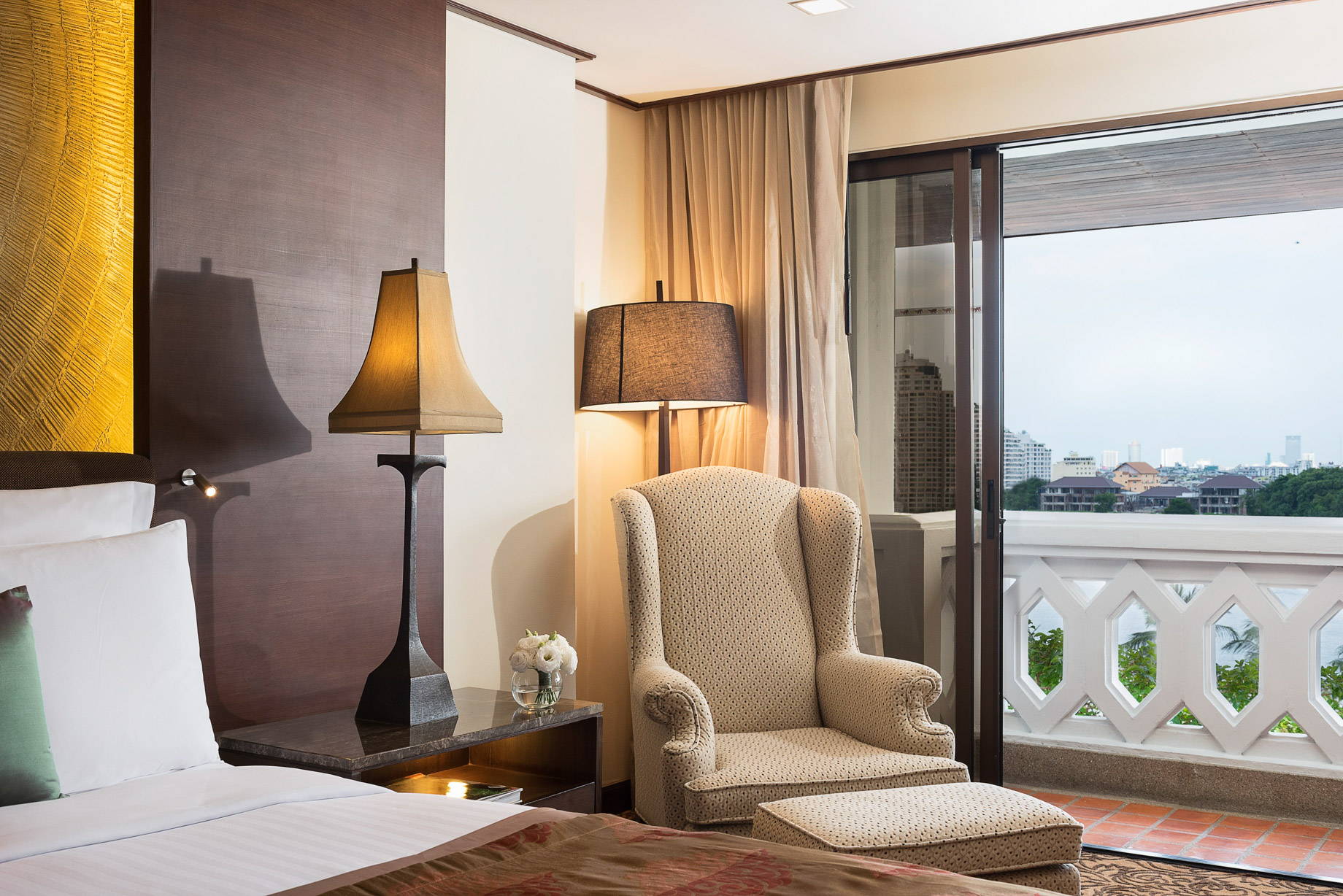 Anantara Riverside Bangkok Resort – Thailand – Riverfront Suite