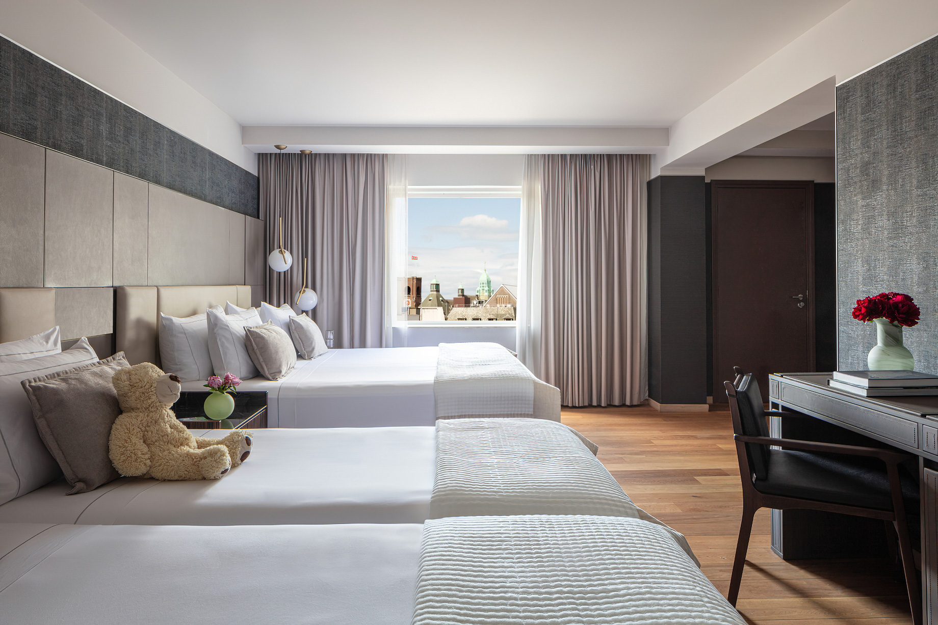 Anantara Grand Hotel Krasnapolsky Amsterdam – Netherlands – Deluxe Family Room