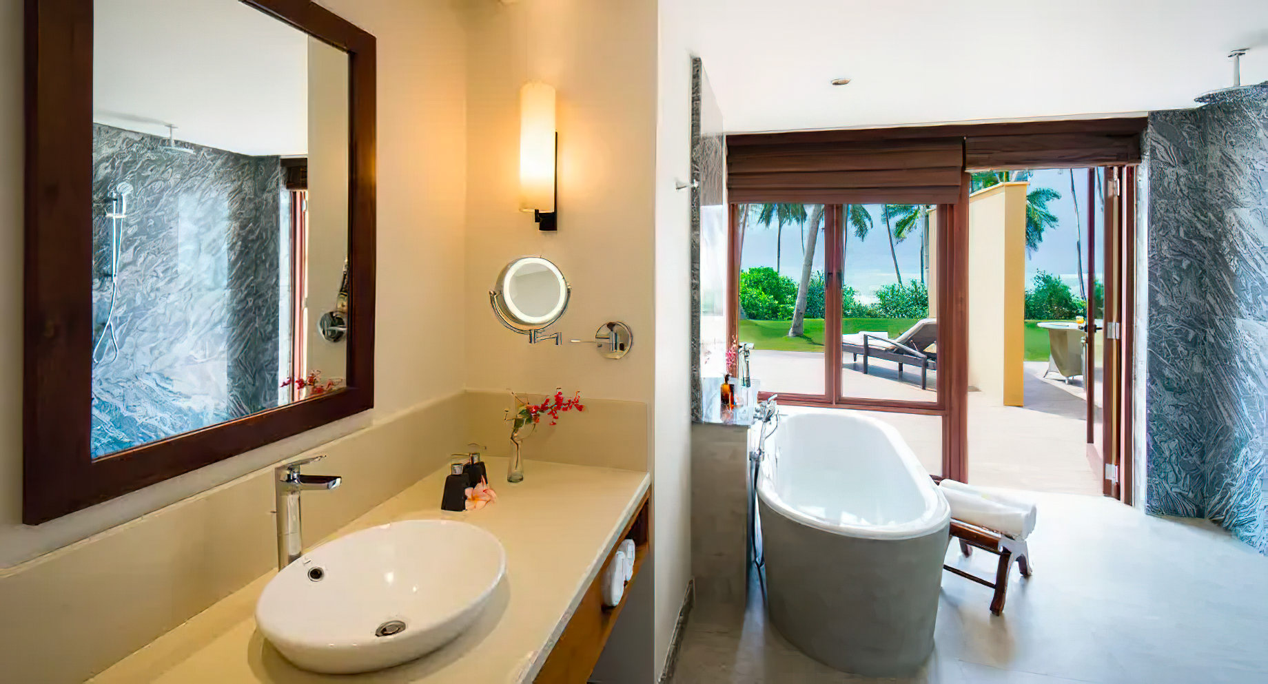 Anantara Peace Haven Tangalle Resort - Sri Lanka - Beach Pool Villa Bathroom