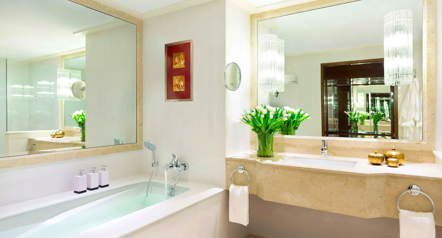 Anantara Siam Bangkok Hotel – Thailand – Guest Bathroom
