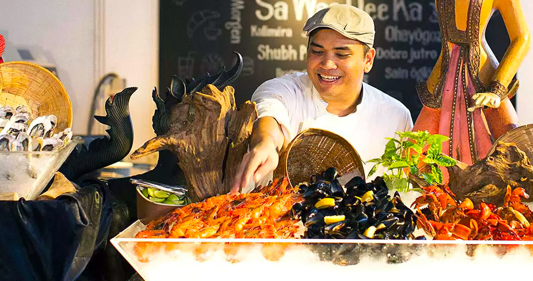 Anantara Riverside Bangkok Resort - Thailand - Riverside Terrace