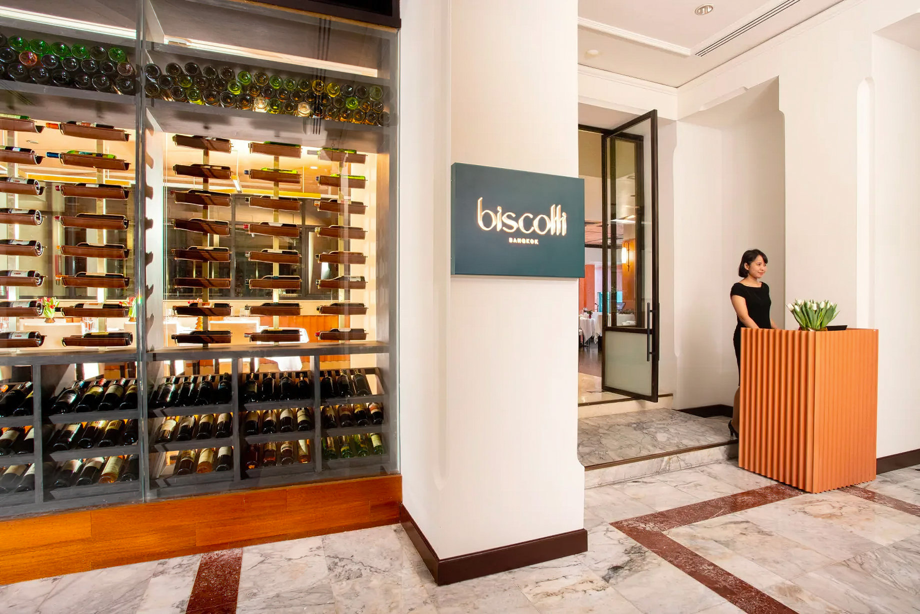 Anantara Siam Bangkok Hotel - Thailand - Biscotti Restaurant