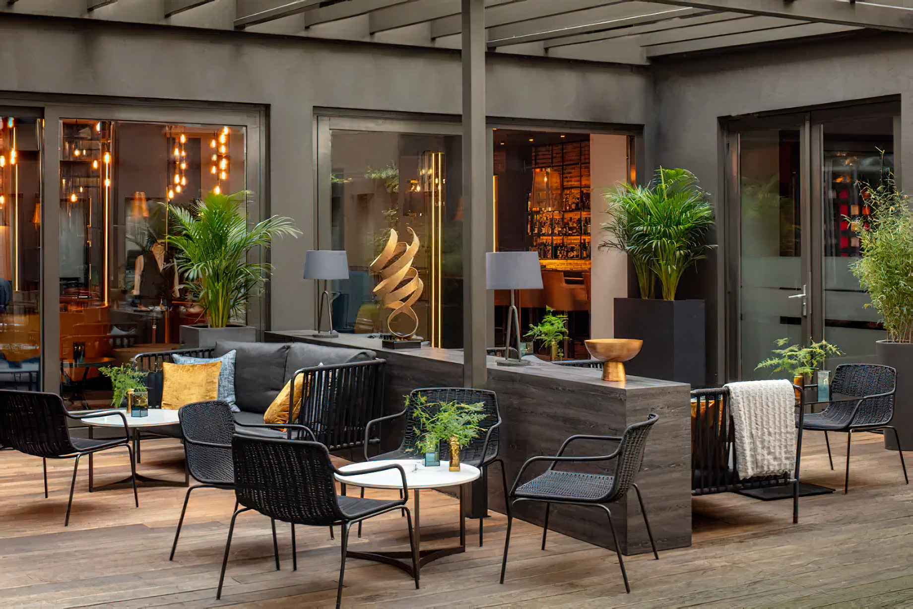 Anantara Grand Hotel Krasnapolsky Amsterdam – Netherlands – The Tailor Bar