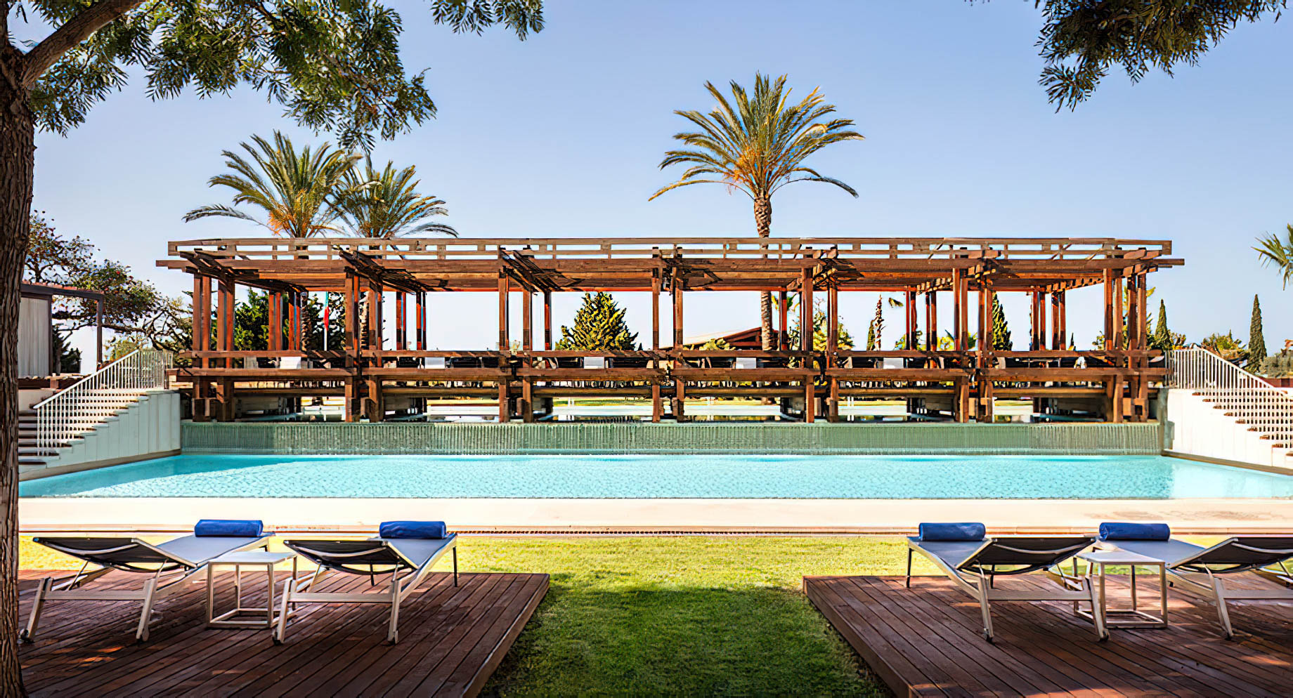 Anantara Vilamoura Algarve Resort – Portugal – Cascades Pool Bar