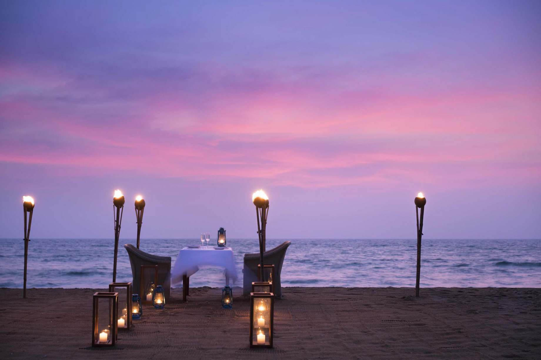 Anantara Kalutara Resort – Sri Lanka – Beach Sunset Dining