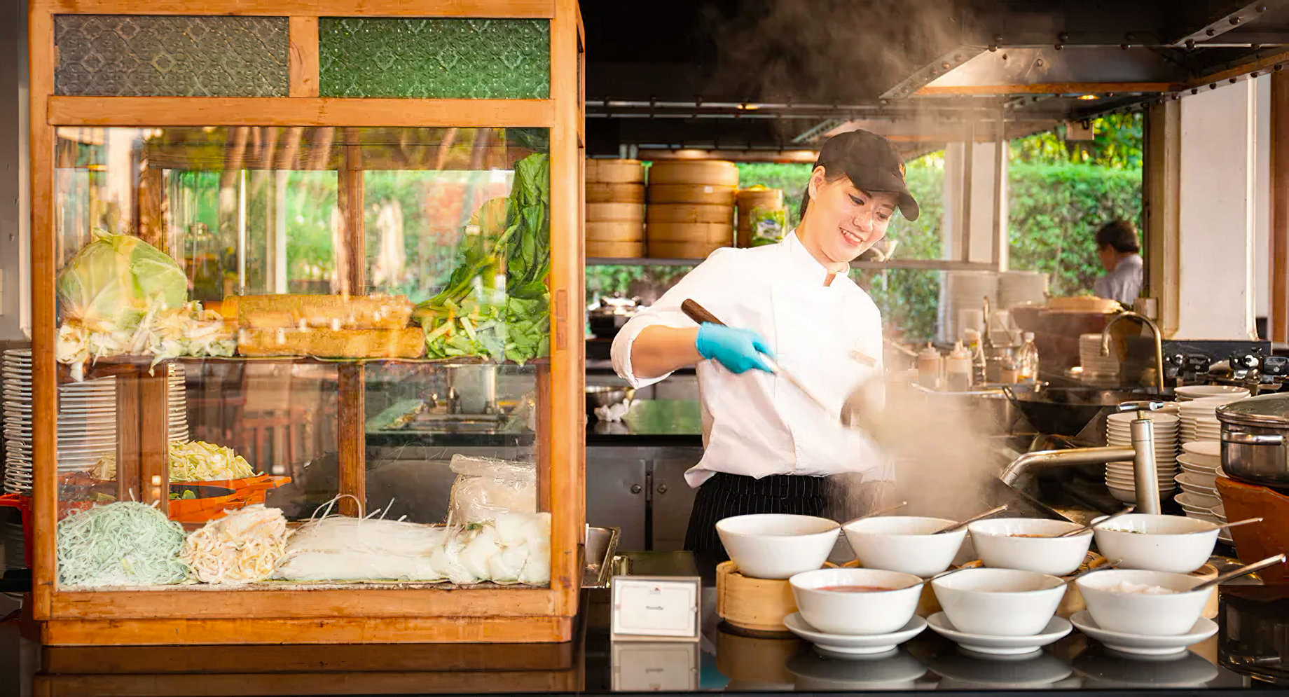 Anantara Riverside Bangkok Resort - Thailand - The Market