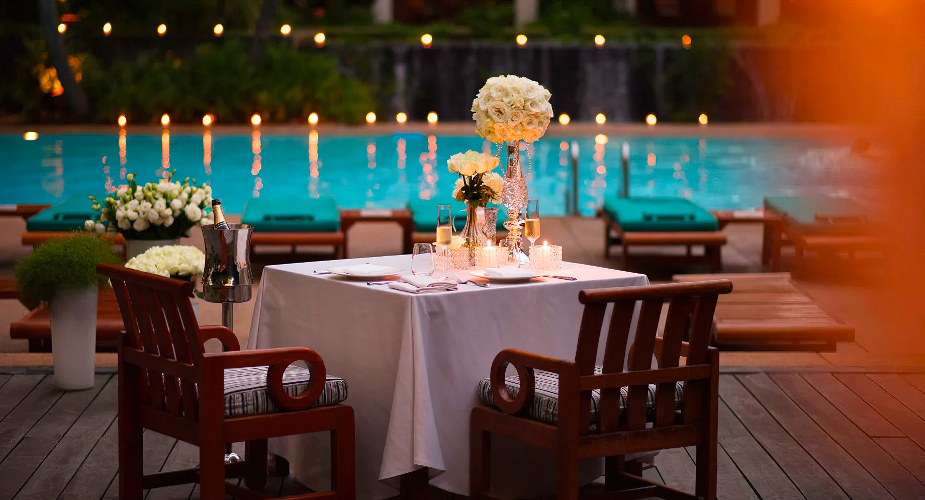 Anantara Siam Bangkok Hotel - Thailand - The Terrace