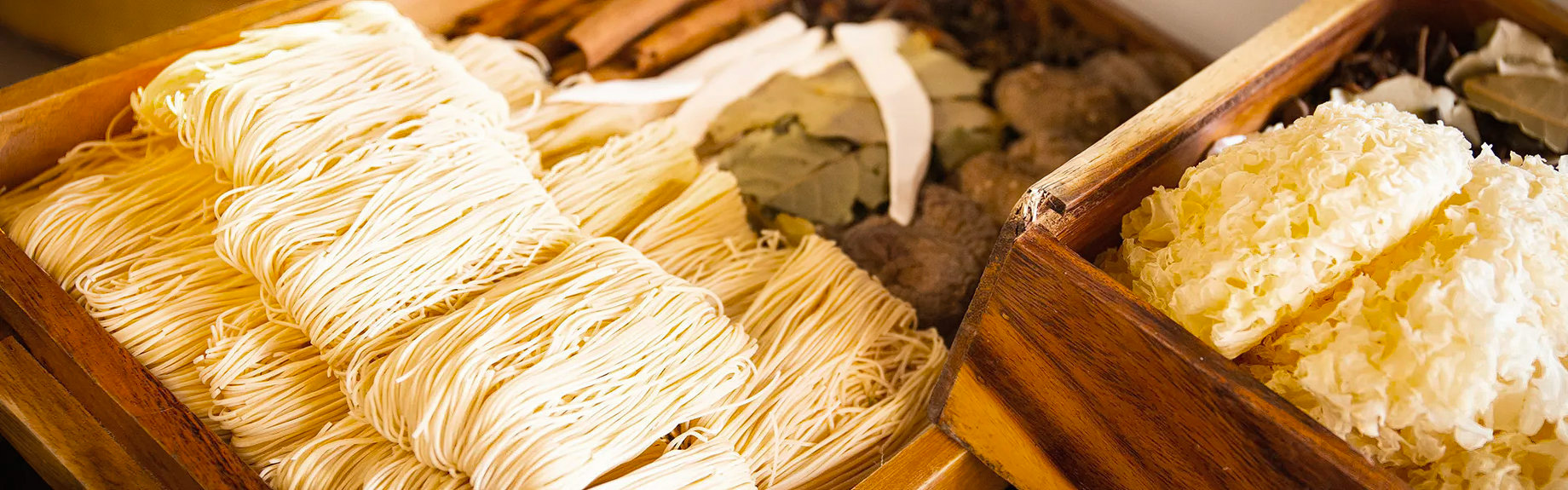 Anantara Riverside Bangkok Resort - Thailand - The Market