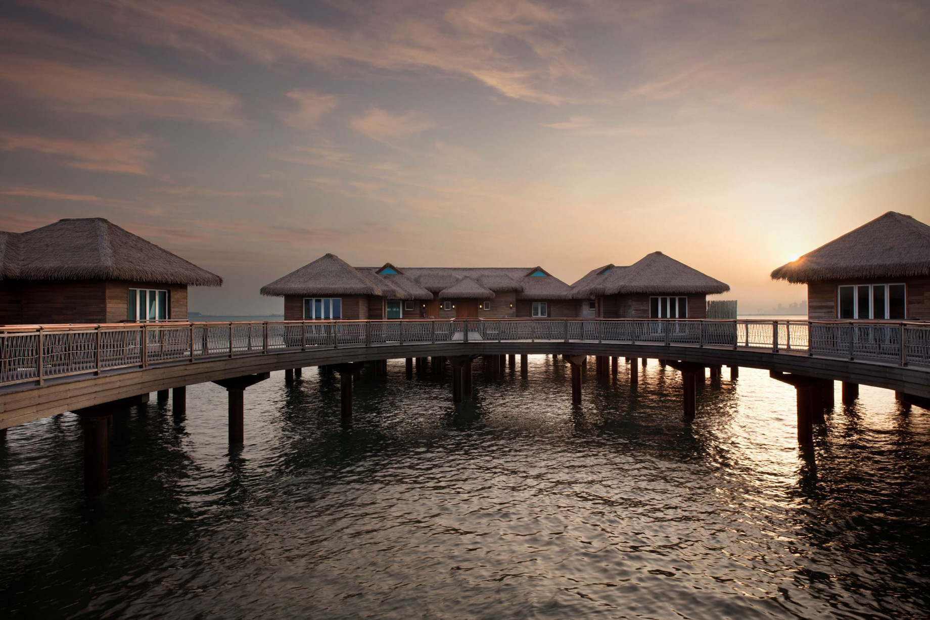 Banana Island Resort Doha by Anantara Qatar Overwater Villas TRAVOH