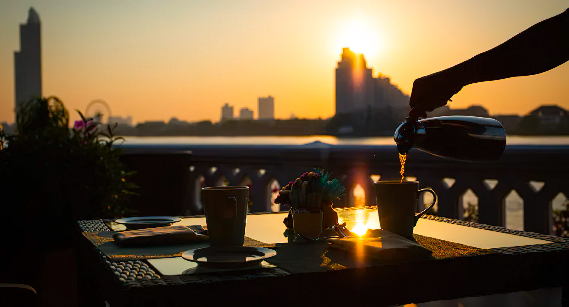 Anantara Riverside Bangkok Resort – Thailand – The Market