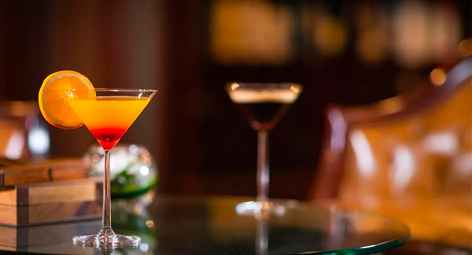 Anantara Riverside Bangkok Resort – Thailand – Elephant Bar