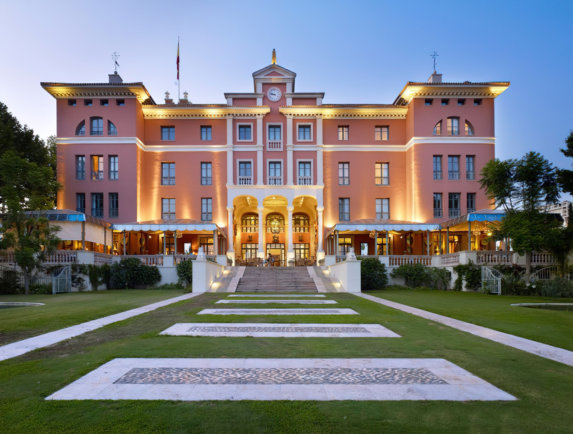 Anantara Villa Padierna Palace Benahavís Marbella Resort - Spain - Exterior Sunset View