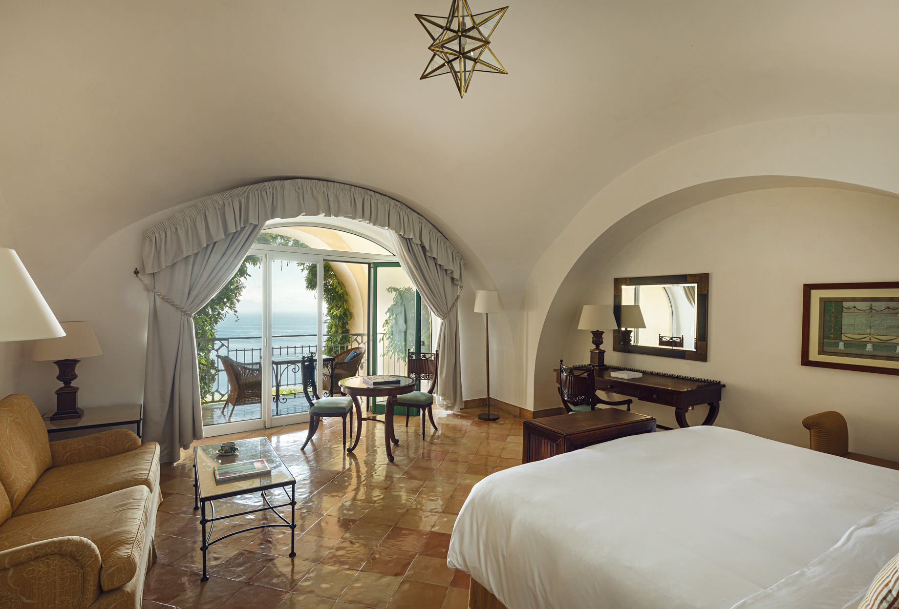 Caruso, A Belmond Hotel, Amalfi Coast – Ravello, Italy – Guest Suite