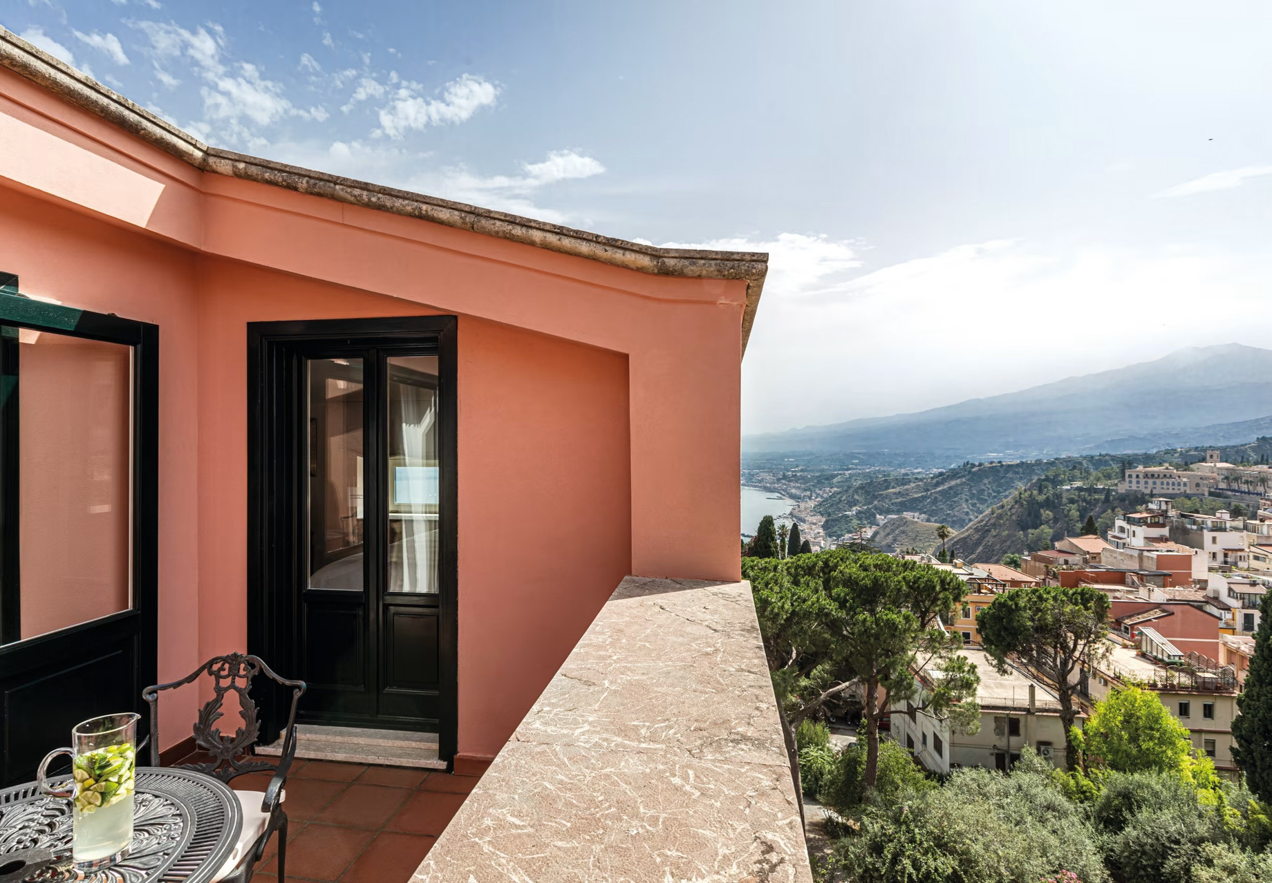 102 – Grand Hotel Timeo, A Belmond Hotel – Taormina, Italy – Deluxe Sea View Junior Suite