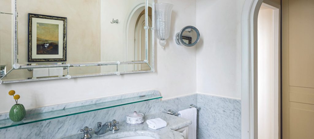 109 - Grand Hotel Timeo, A Belmond Hotel - Taormina, Italy - Bathroom